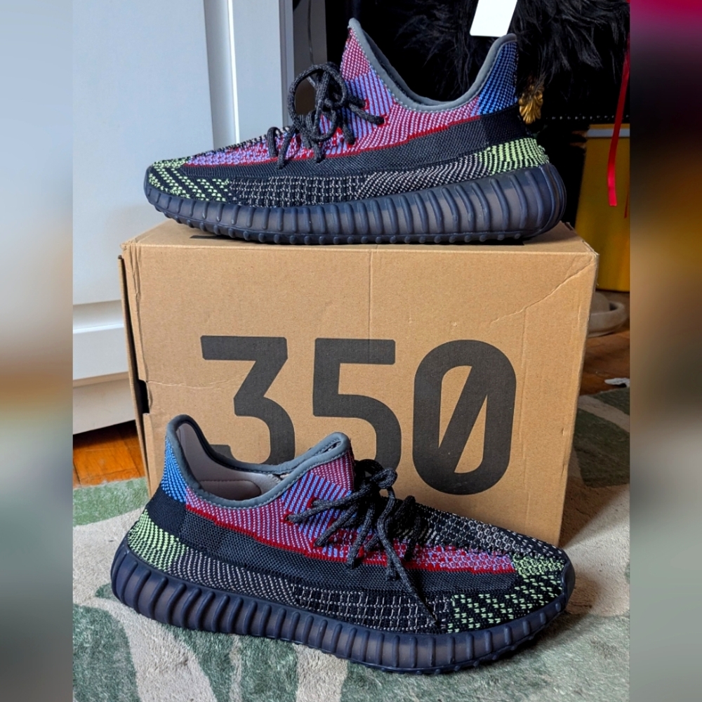YEEZY BOOST 360 V2 FX4145 REFLECTIVE